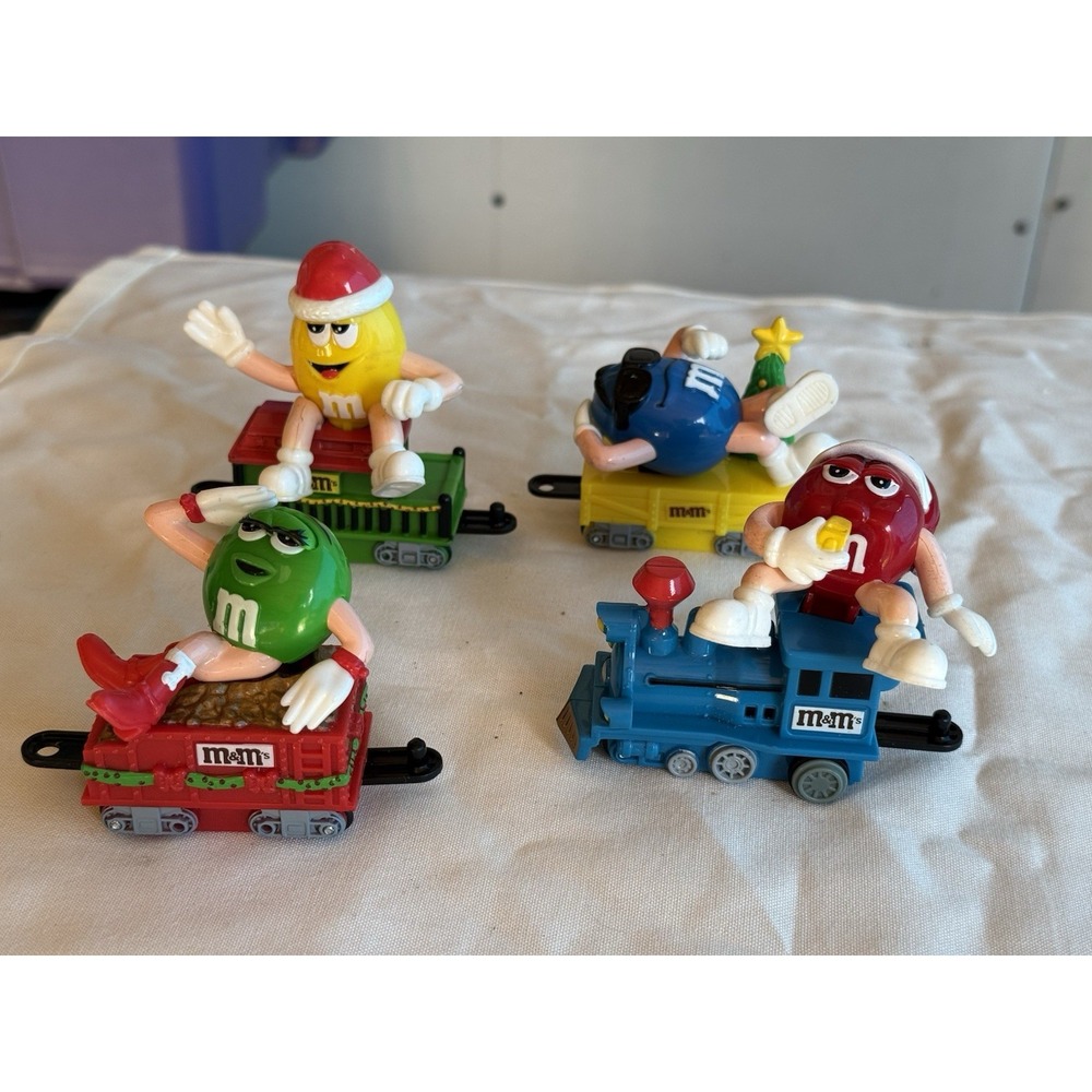 Lot Of 4 M&M's Train Christmas Ornament 2005 Mar Holiday Set Engine Candy